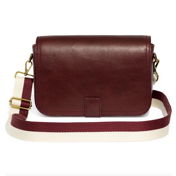 Madewell Handbags - Madewell The Transport Flap Shoulder Bag
